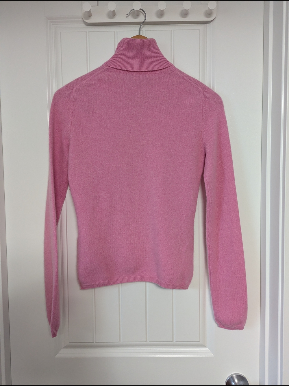 Cashmere Pink Turtleneck Women's Sweater Size Small